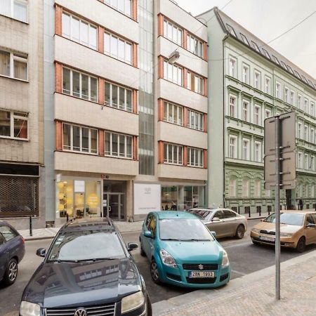 Central Prague Crown Apartments Extérieur photo