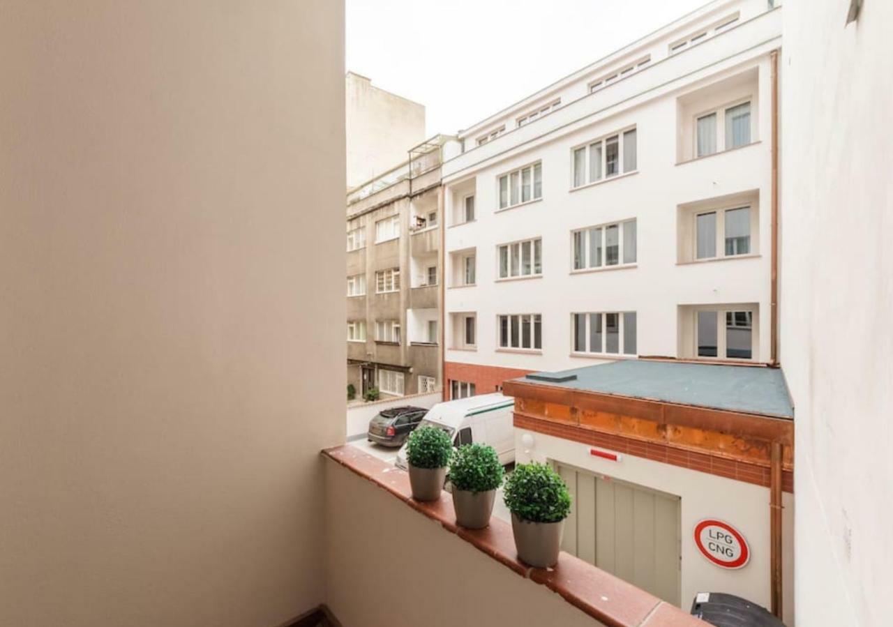 Central Prague Crown Apartments Extérieur photo