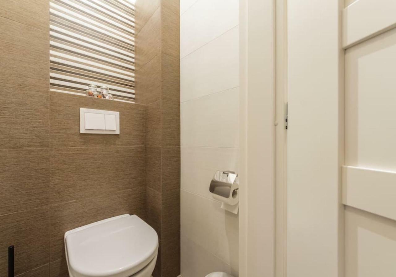 Central Prague Crown Apartments Extérieur photo