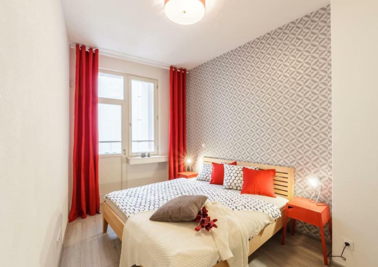 Central Prague Crown Apartments Extérieur photo